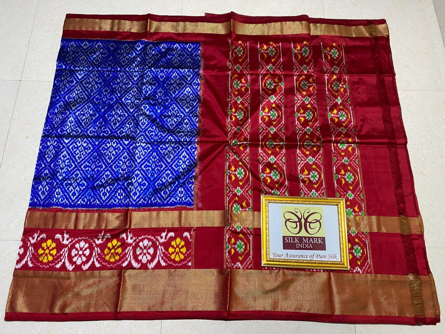 Arav Ethnics Pochampally Ikkat Saree