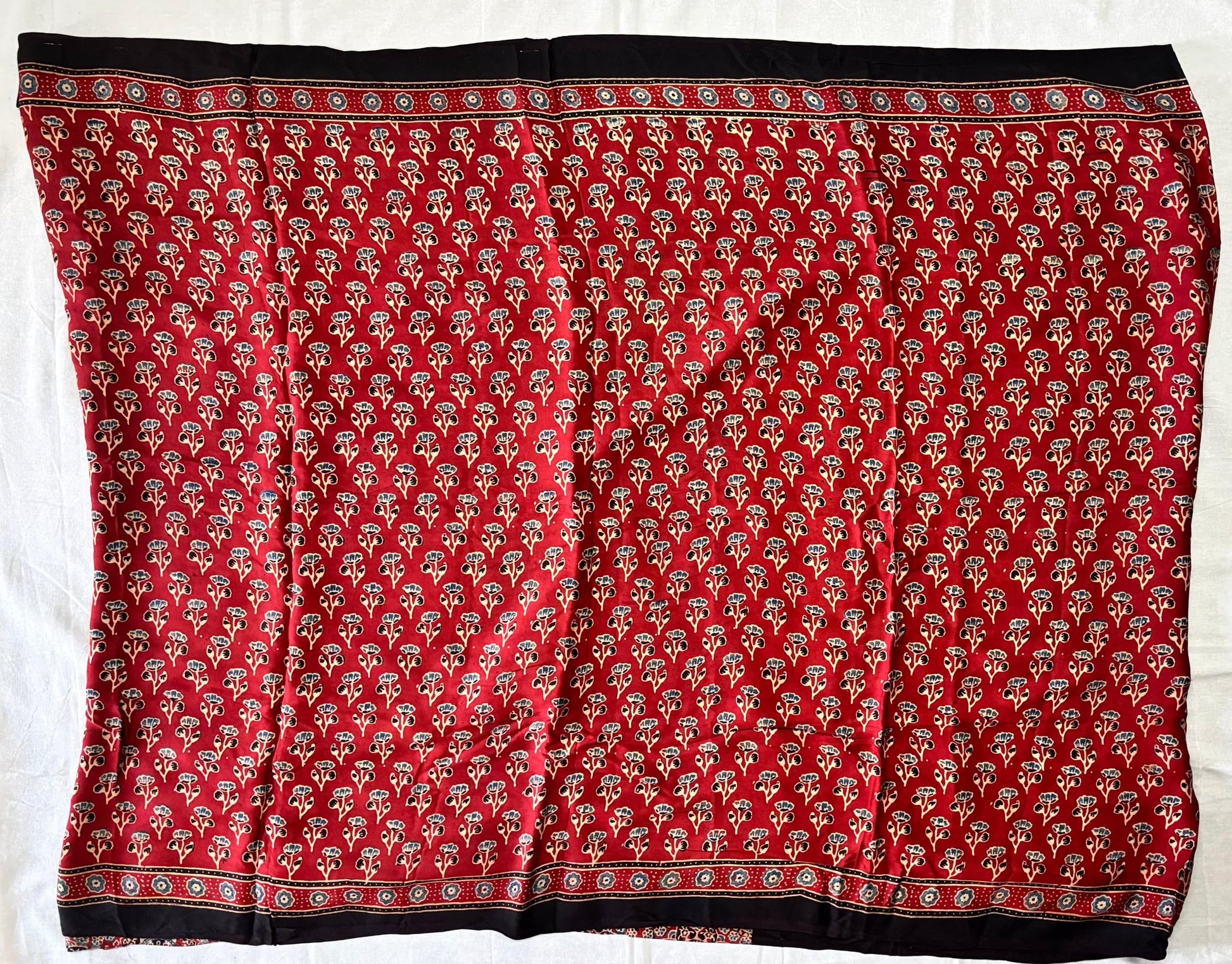 Arav Ethnics Avadhanika