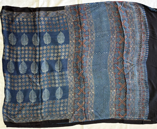 Arav Ethnics Madhurima