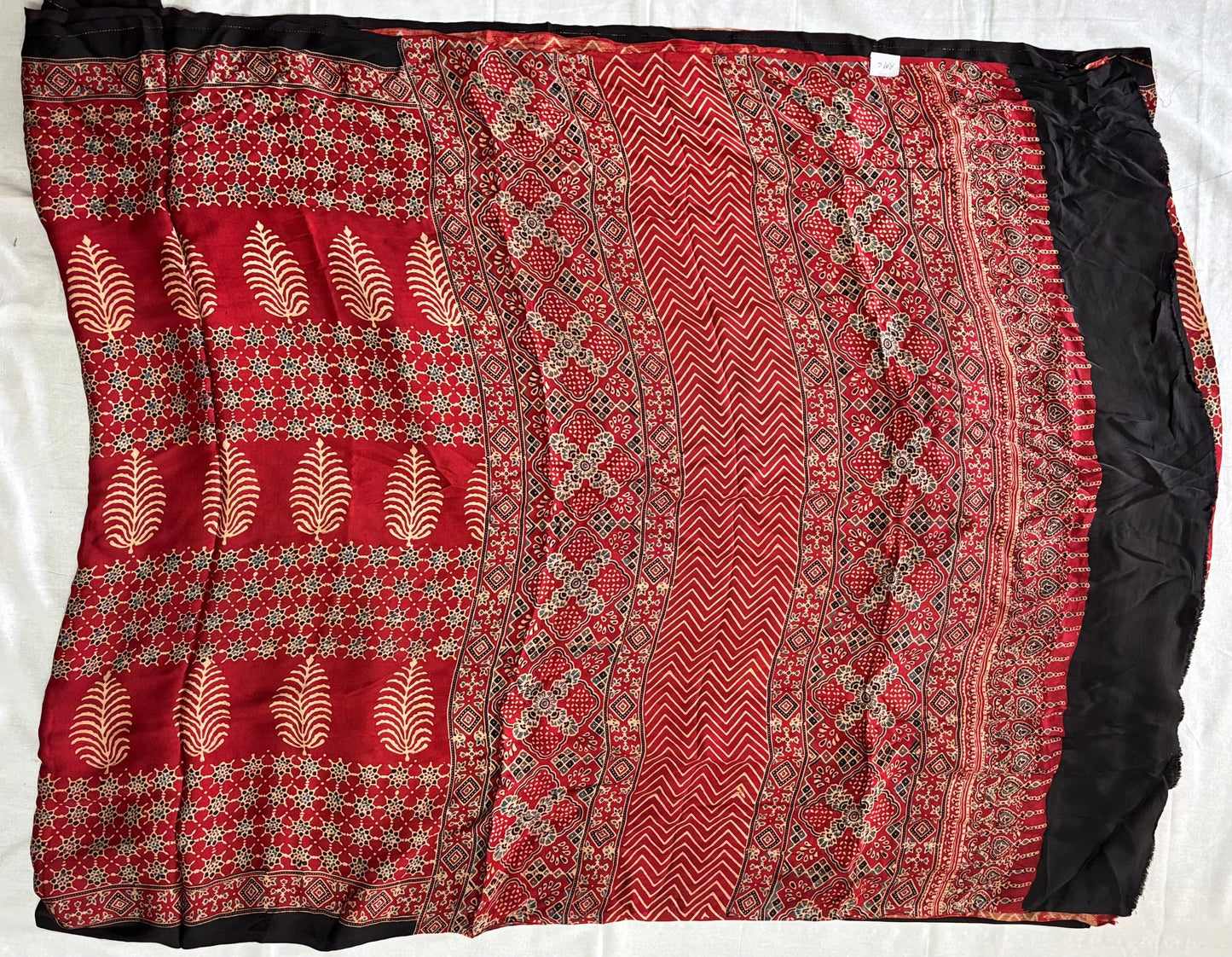 Arav Ethnics Noopur Raag