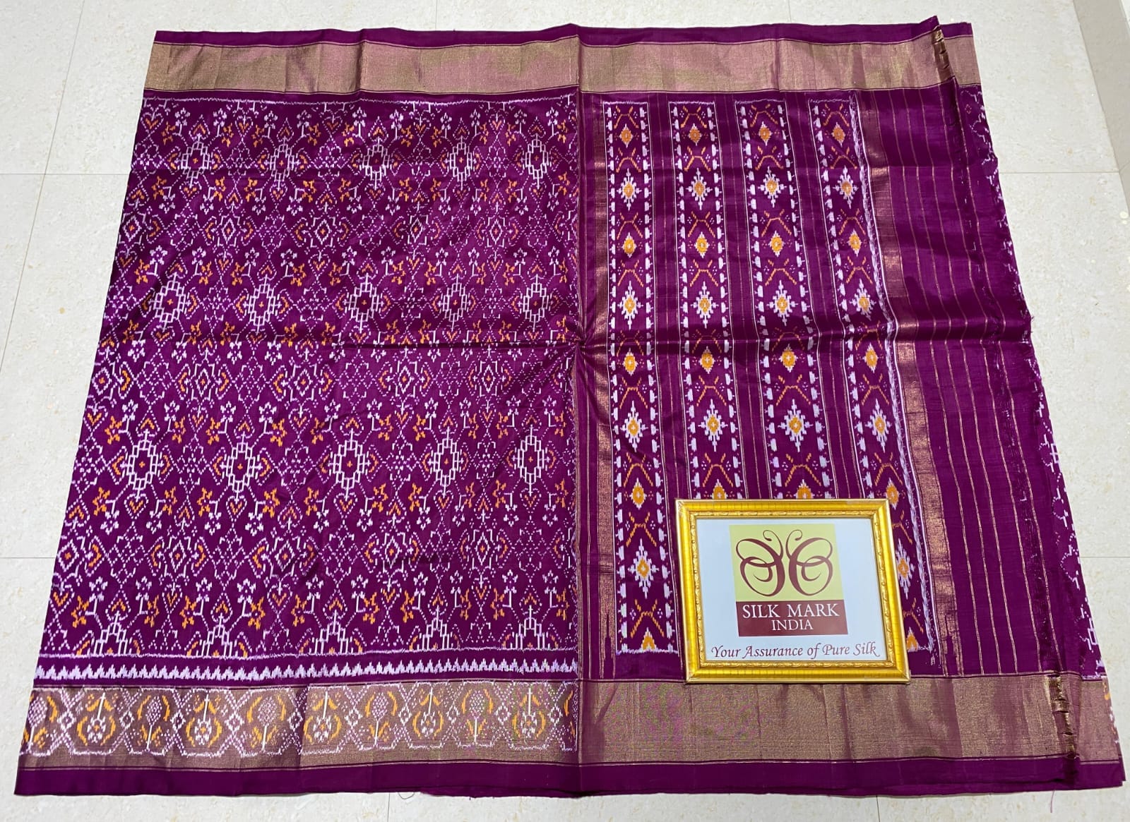 Arav Ethnics Pochampally Ikkat Saree